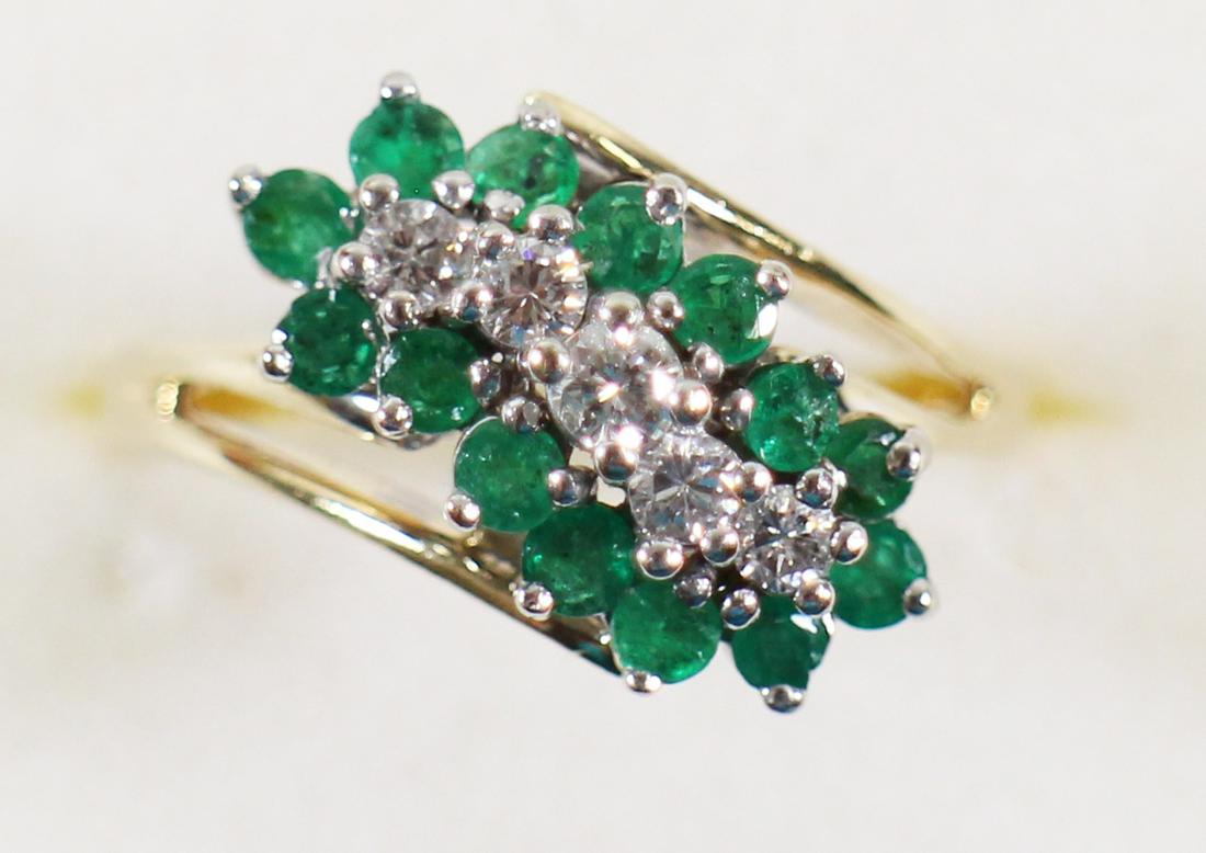 14K GOLD DIAMOND & EMERALD RING (1 of 2)