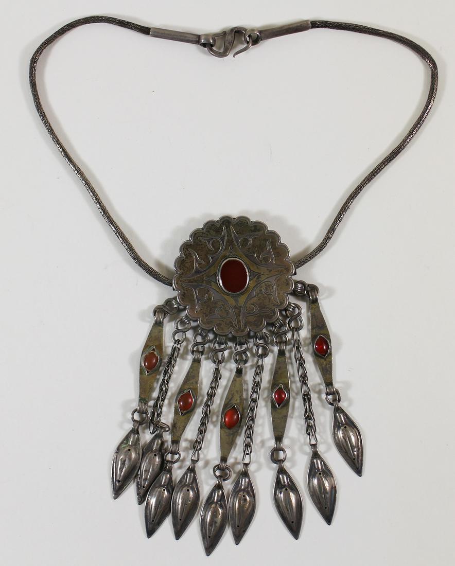 MOROCCAN BERBER SILVER NECKLACE (1 of 3)