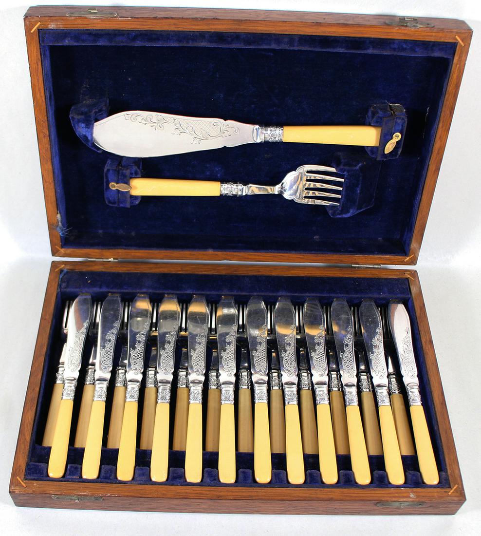 VICTORIAN FISH SET FOR 12 (1 of 3)