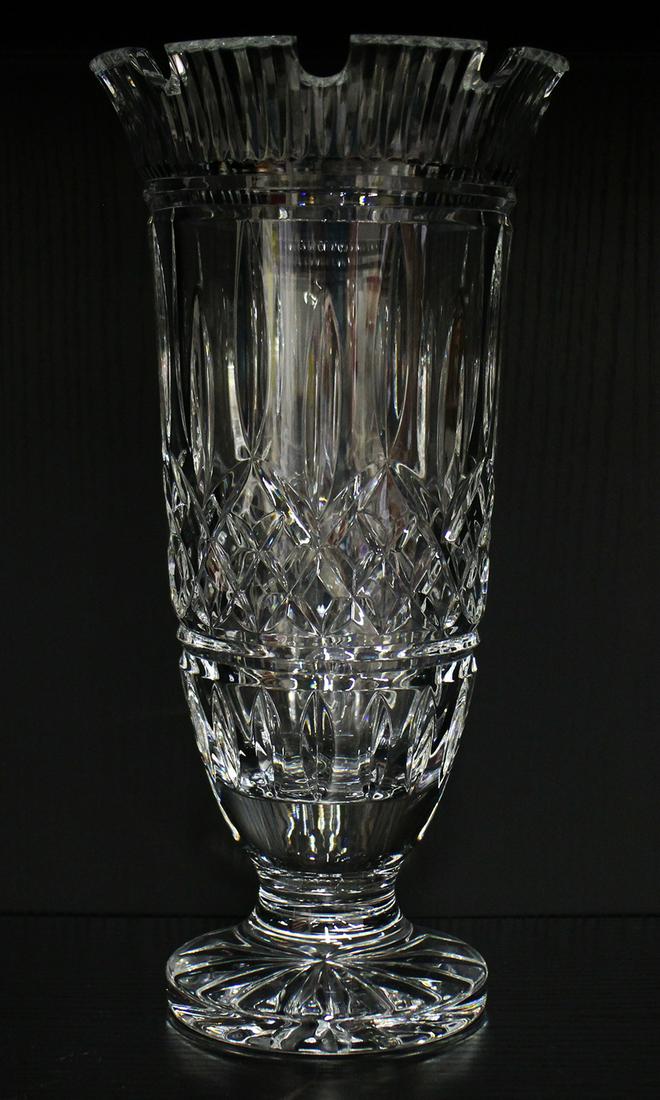 WATERFORD CRYSTAL VASE (1 of 1)