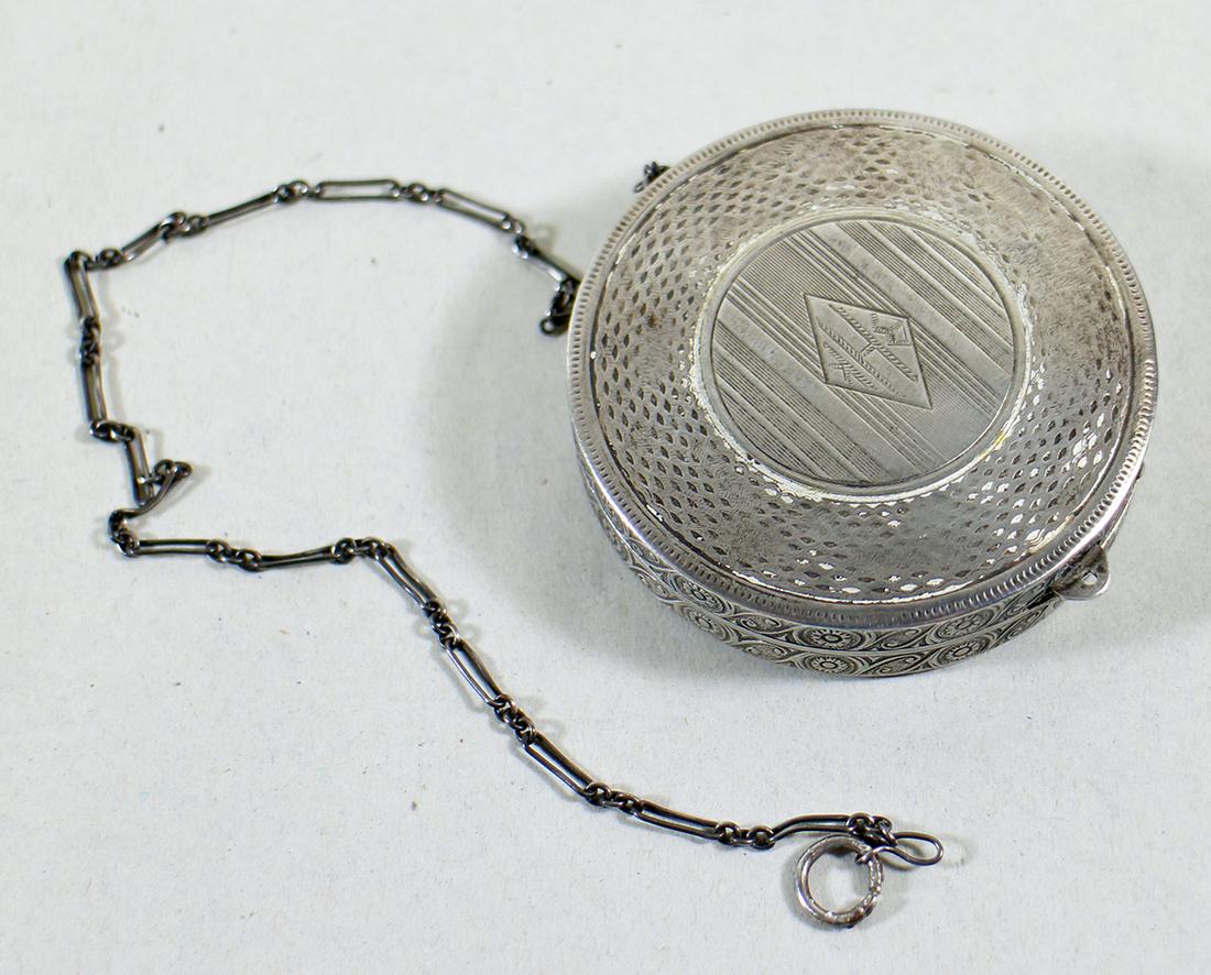 ROUND STERLING SILVER COMPACT: Round sterling silver compact with gold interior and mirror. Measures 2.5" wide.