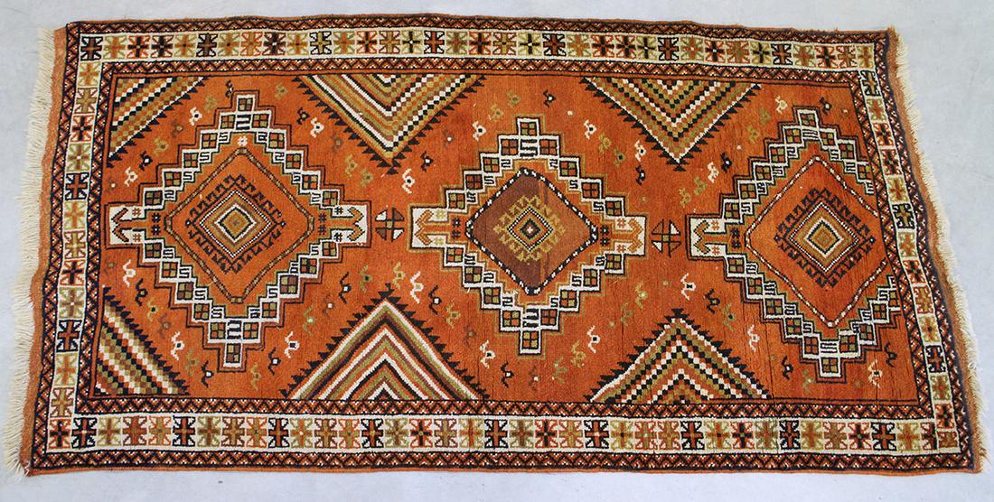 RUG - 6' 4" x 3' 5" (1 of 2)