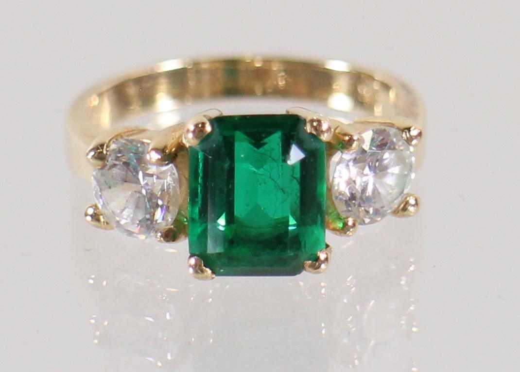 14K GREEN TOURMALINE RING (1 of 2)