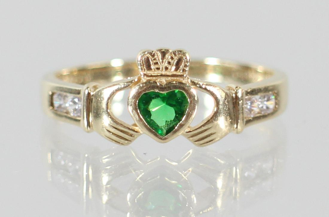 10K GOLD SOLVAR CLADDAGH RING (1 of 2)