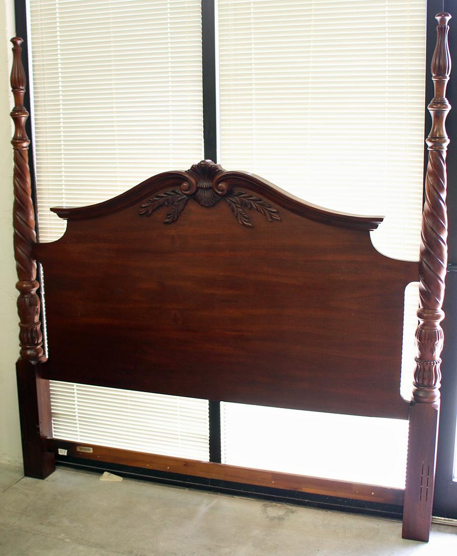 THOMASVILLE KING BED (1 of 2)