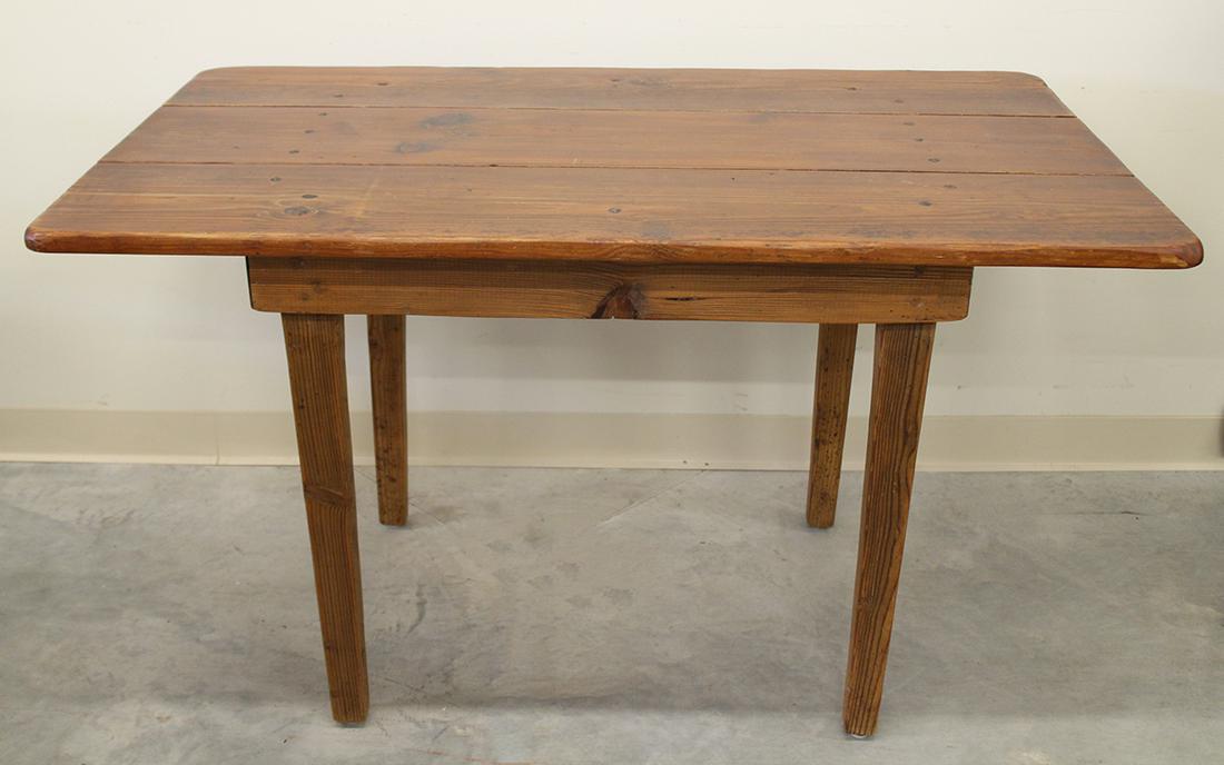 HAND MADE PINE TABLE (1 of 4)