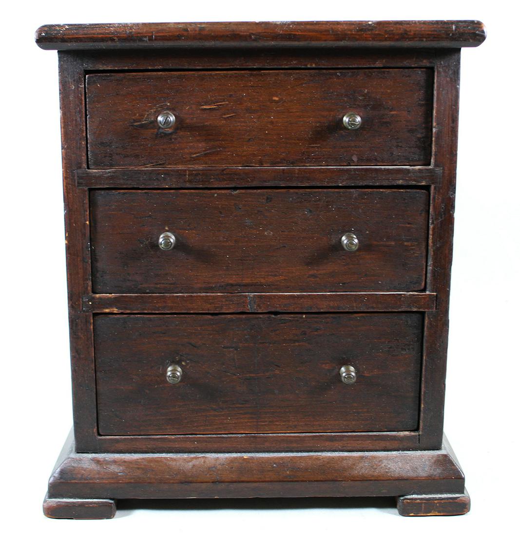SMALL ANTIQUE SALESMAN'S SAMPLE DRESSER (1 of 5)