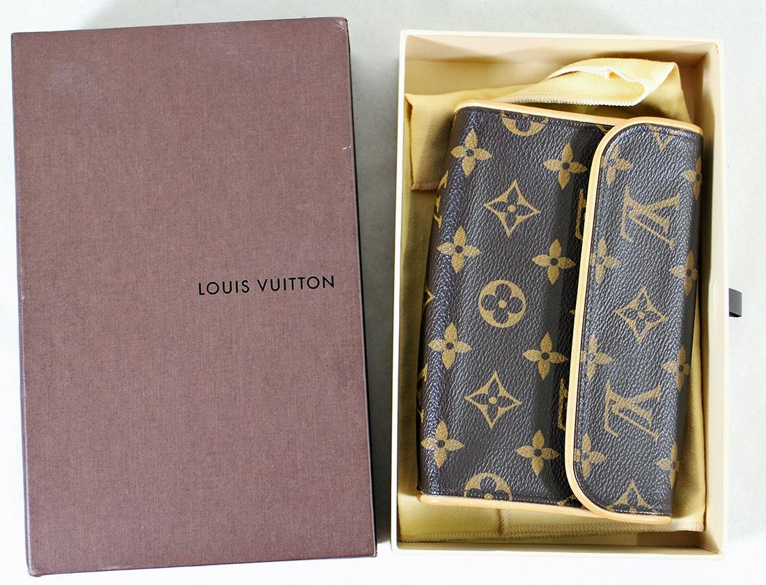 LOUIS VUITTON MONOGRAM POCHETTE FLORENTINE (1 of 4)