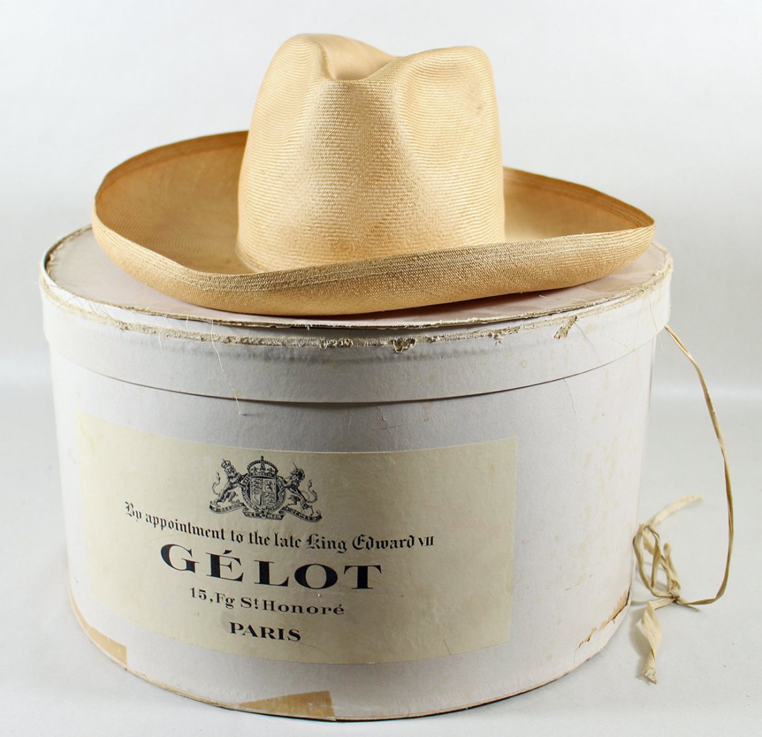 VINTAGE GELOT PARIS LADIES HAT W/ BOX (1 of 4)
