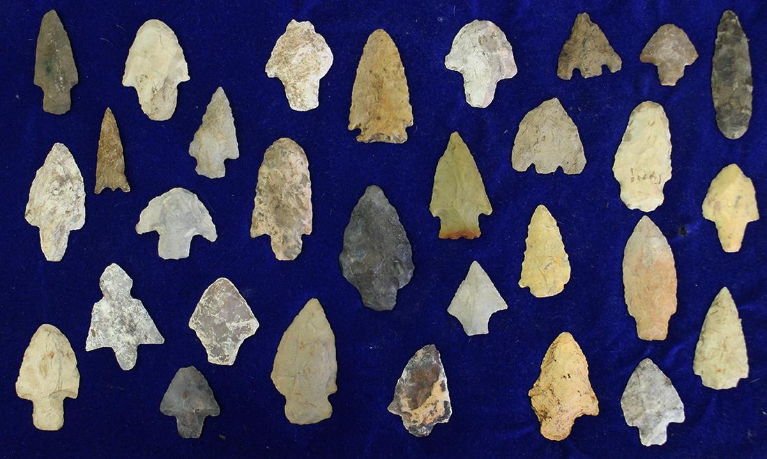NATIVE AMERICAN INDIAN ARROWHEADS (1 of 3)