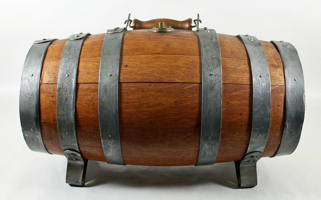 ANTIQUE RUM OAK BARREL CASK (1 of 3)