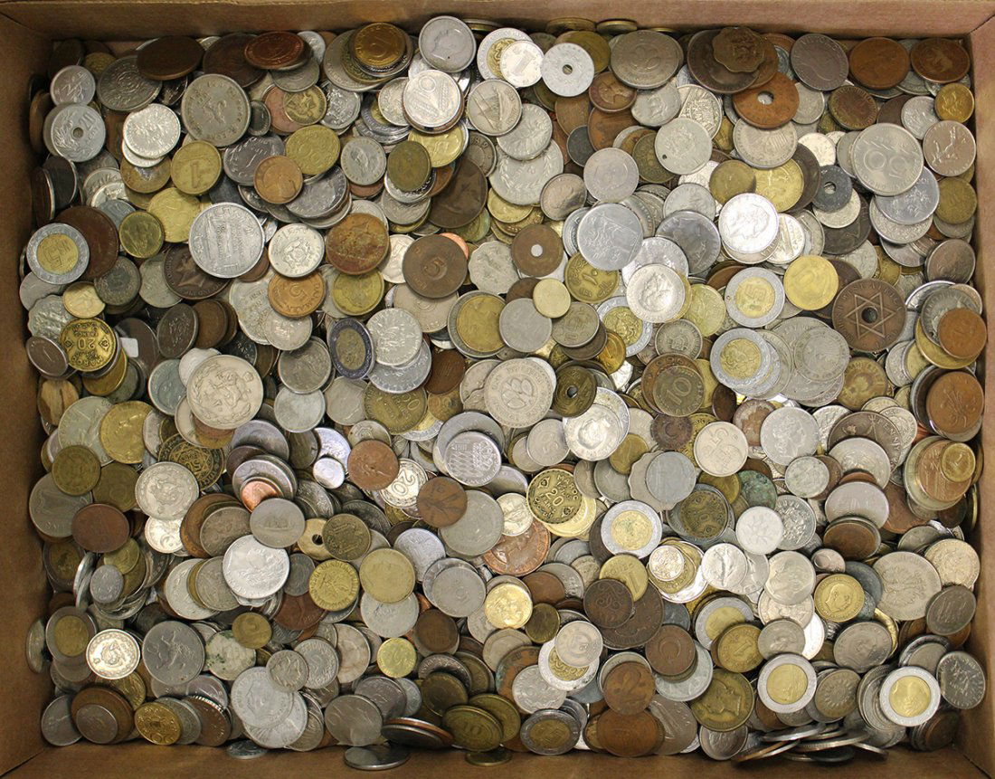 LARGE FOREIGN COIN COLLECTION (1 of 2)