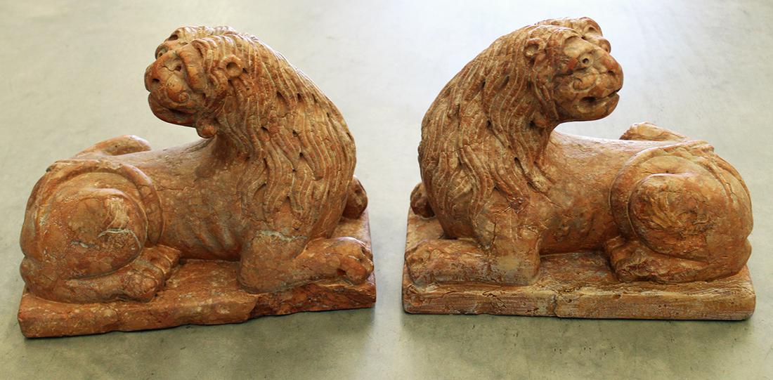 PAIR OF ANTIQUE ITALIAN GRAND TOUR MARBLE LIONS (1 of 6)