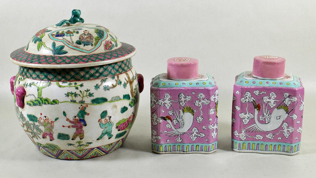 VINTAGE CHINESE JAR & TEA CADDIES (1 of 3)