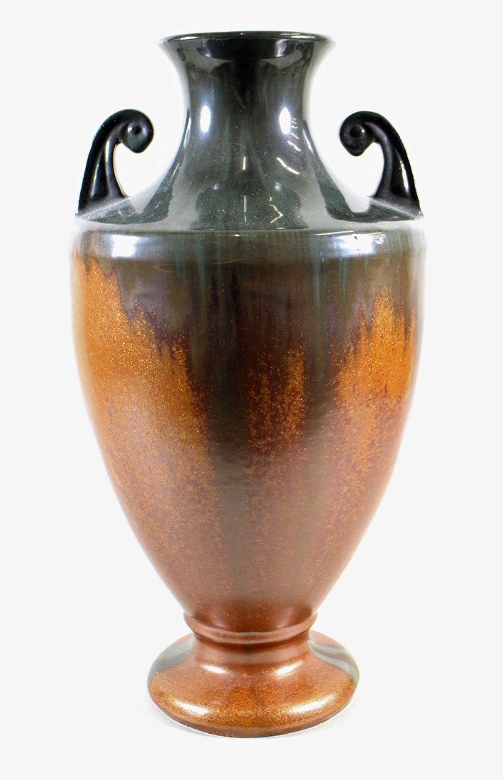 FULPER POTTERY VASE (1 of 4)