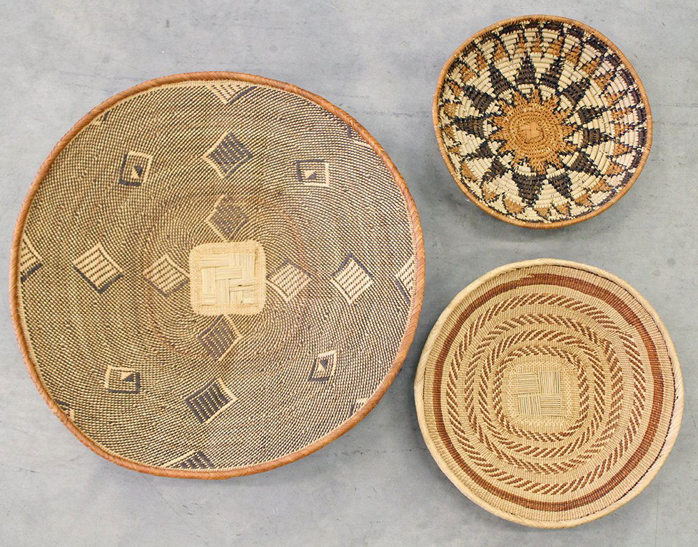 (3) NATIVE AMERICAN INDIAN BASKETS (1 of 4)