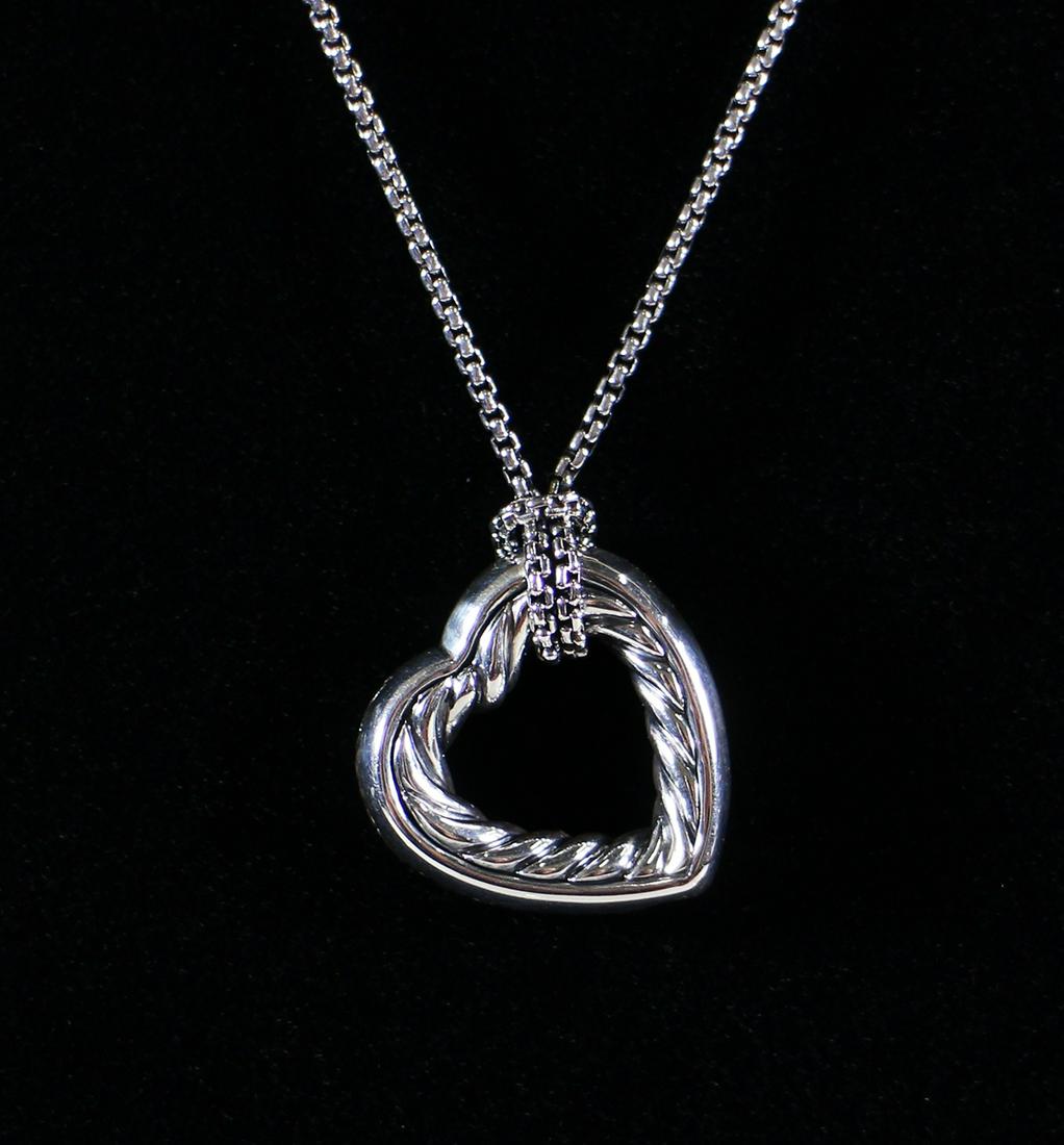 DAVID YURMAN STERLING SILVER HEART NECKLACE (1 of 6)