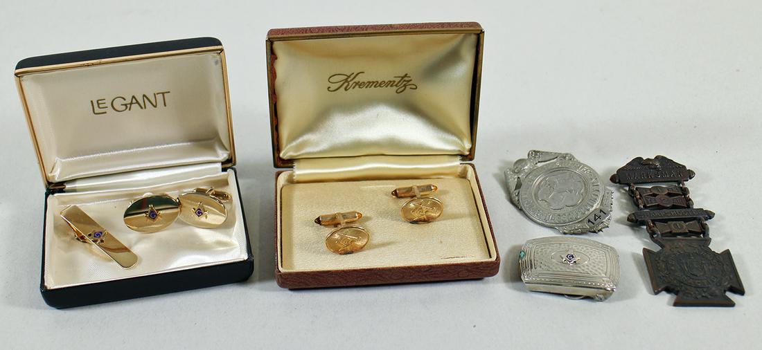 TIFFANY & CO MEDAL, POLICE BADGE, CUFFLINKS & MORE (1 of 3)