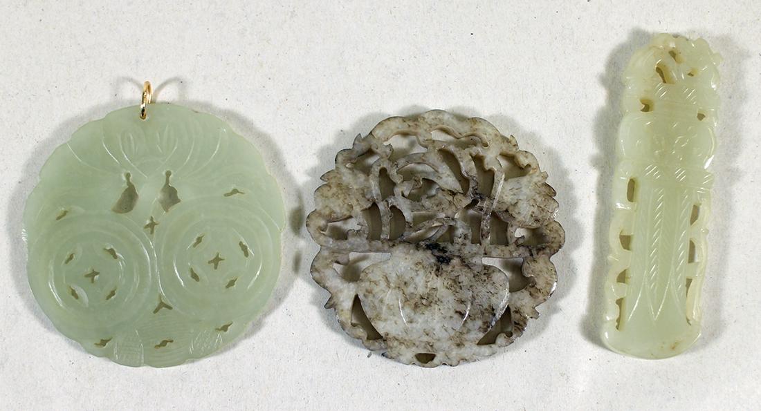 (3) 19th CENTURY CHINESE JADE MEDALLIONS (1 of 5)