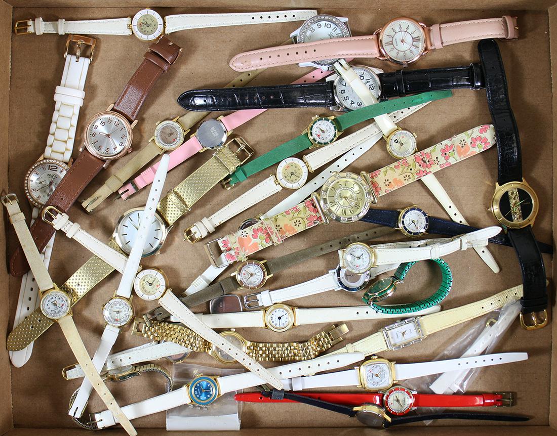 VINTAGE LADIES WATCHES (1 of 4)