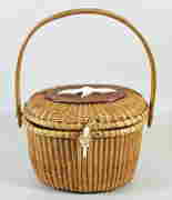NANTUCKET LIGHTSHIP BASKET PURSE (1 of 5)
