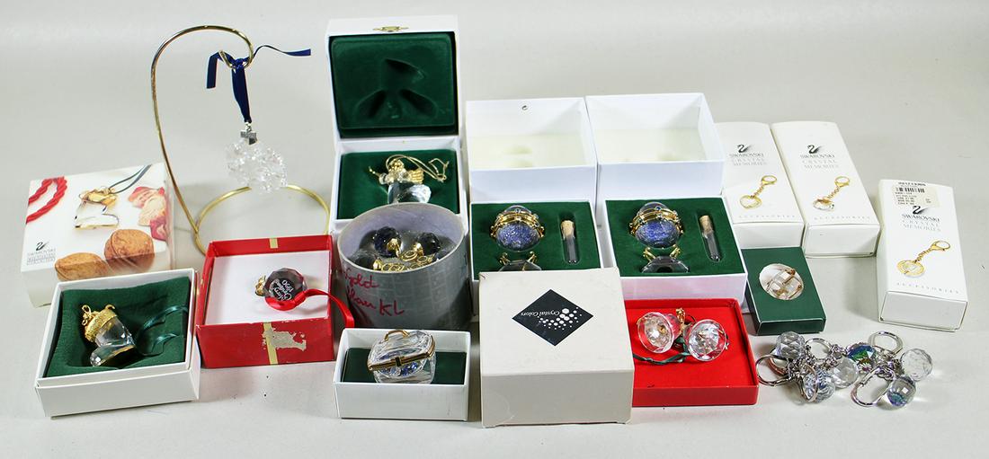 SWAROVSKI CRYSTAL MEMORIES & SECRETS & MORE (1 of 4)