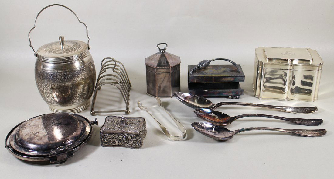 ANTIQUE & VINTAGE SILVERPLATE COLLECTION (1 of 6)