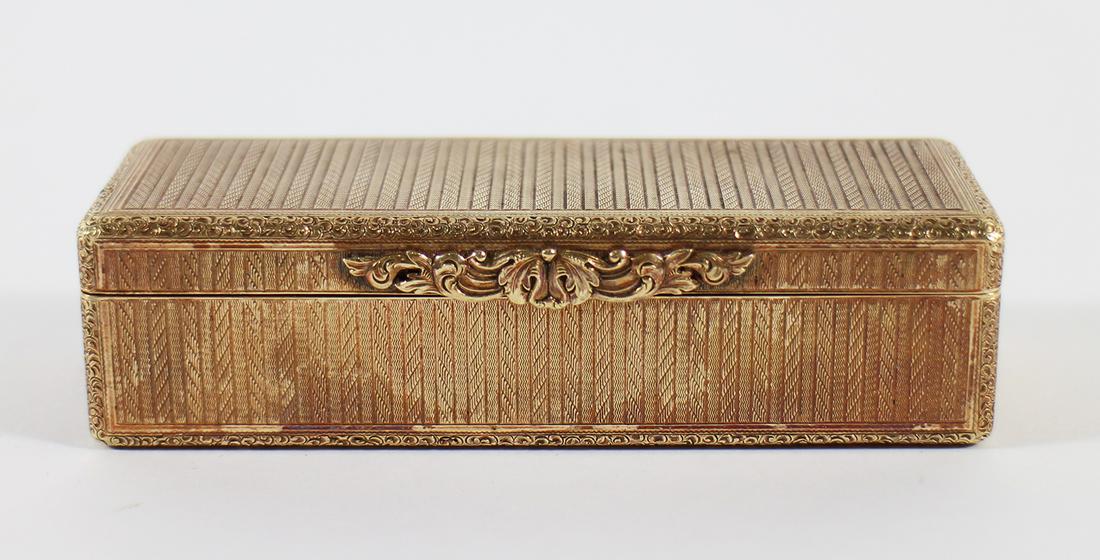 14K YELLOW GOLD SNUFF BOX (1 of 6)