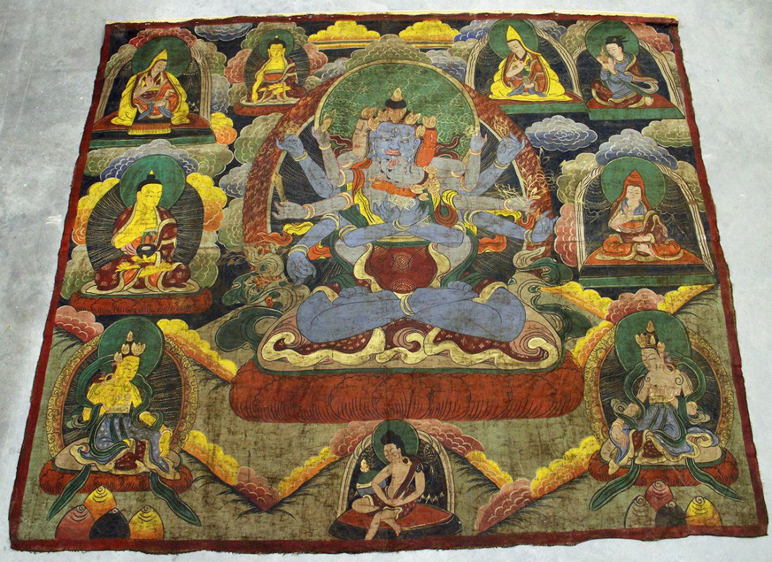 LARGE ANTIQUE TIBETAN THANGKA (1 of 7)
