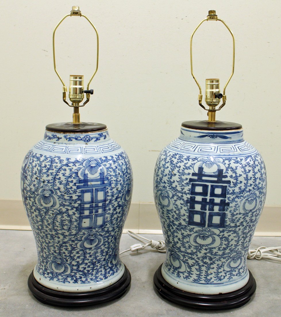 (2) 19TH CENTURY CHINESE BLUE & WHITE LAMPS (1 of 2)