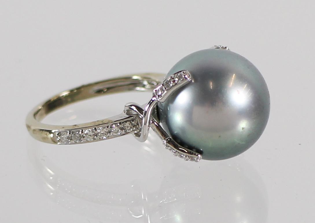 14K BLUE TAHITIAN PEARL & DIAMOND RING (1 of 3)