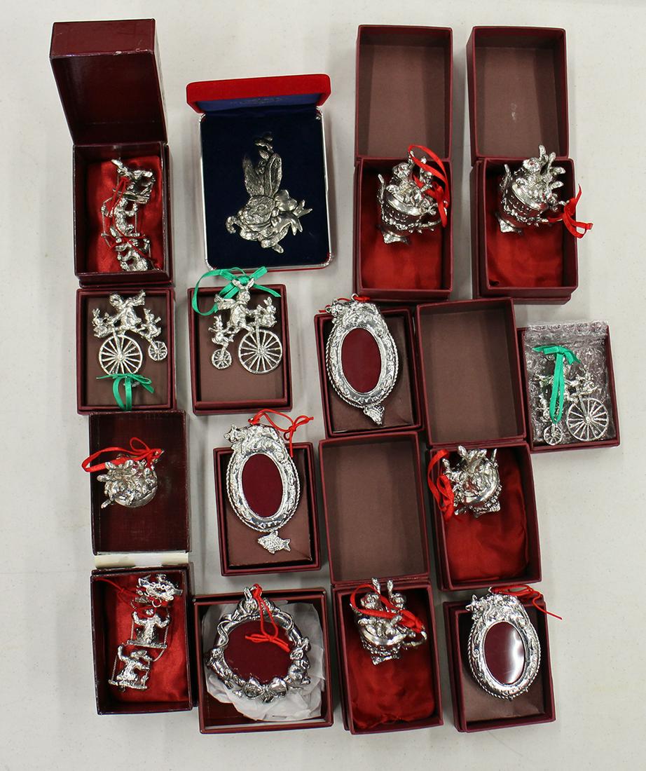 (15) ARTHUR COURT CHRISTMAS ORNAMENTS (1 of 3)