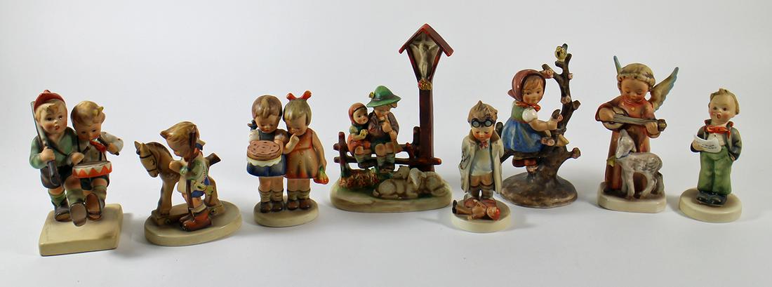 (8) VINTAGE GOEBEL HUMMEL FIGURINES (1 of 5)