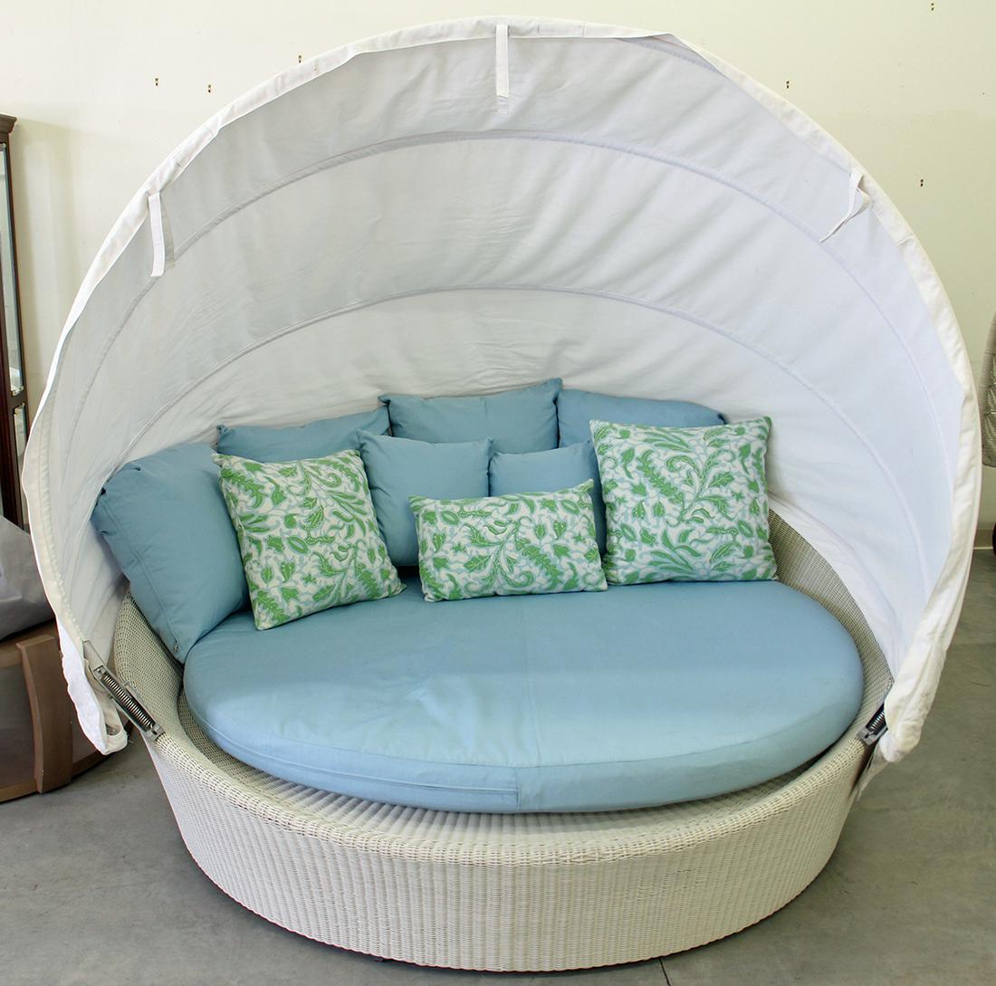 DEDON ORBIT XXL LOVESEAT: Dedon Orbit XXL love seat chalk color with cover and pillows. Approximately 86" wide.