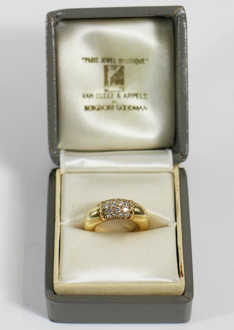 18K VAN CLEEF & ARPELS DIAMOND RING (1 of 5)