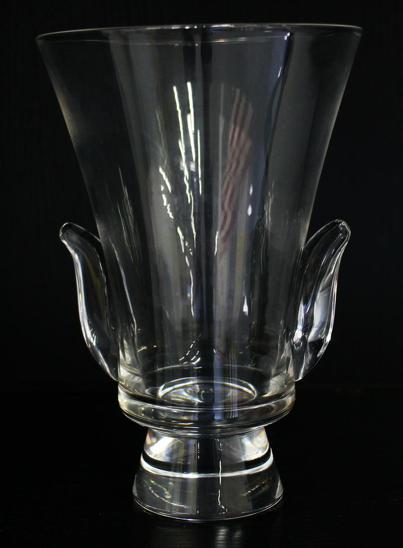 STEUBEN LLOYD ATKINS COBRA CRYSTAL VASE (1 of 2)