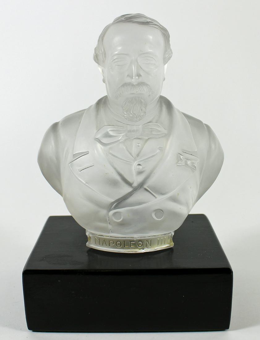 NAPOLEON III ST. LOUIS GLASS BUST (1 of 4)