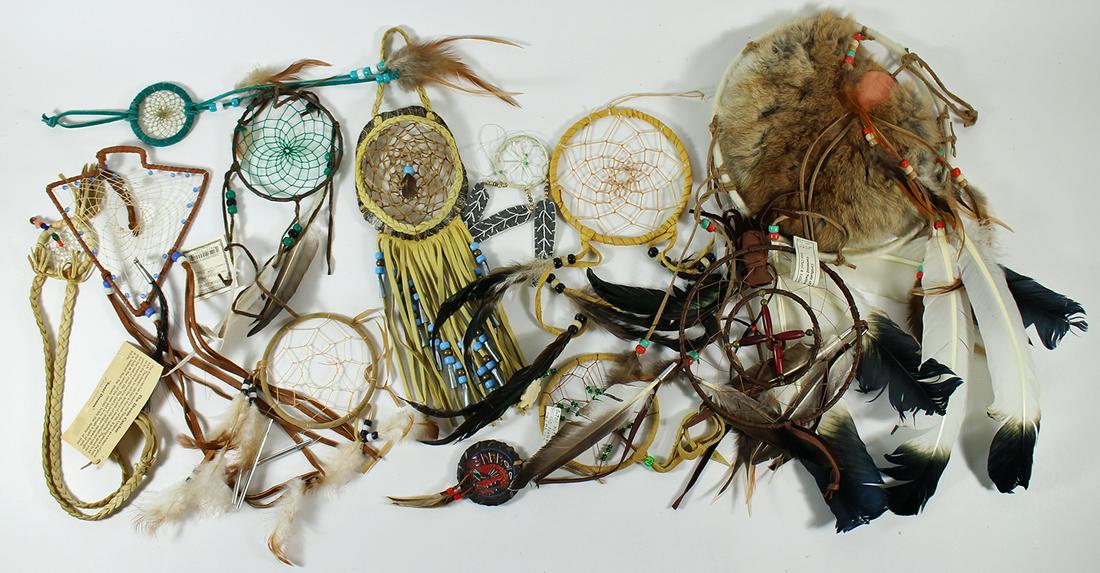 (12) NATIVE AMERICAN INDIAN DREAMCATCHERS (1 of 4)