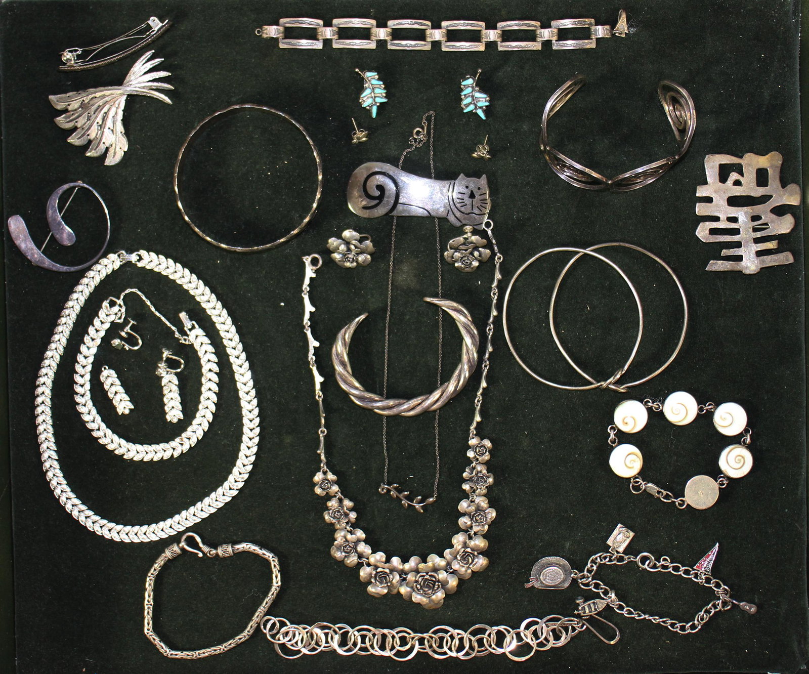 VINTAGE STERLING SILVER JEWERLY: Includes Paloma Picasso Tiffany necklace and earrings, bracelets, necklaces, earrings, and brooches. Total of 14.4 ounces.