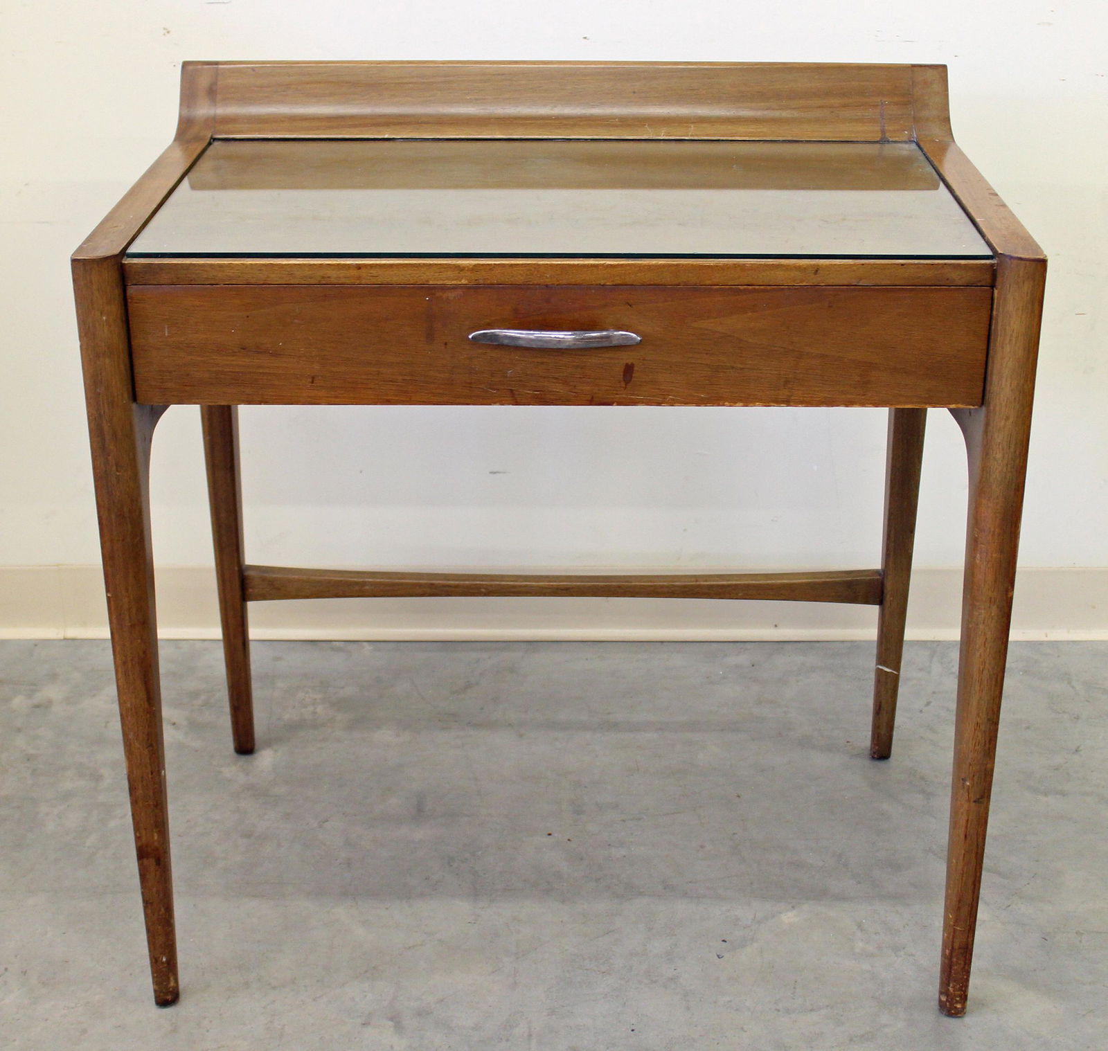 JOHN VAN KOERT DREXEL MID CENTURY DESK (1 of 3)