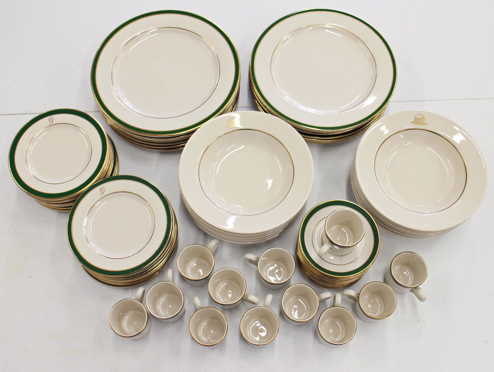 HOMER LAUGHLIN GREENBRIER RESORT SERVICE CHINA (1 of 4)