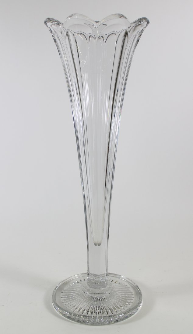 LARGE 18" HEISEY COLONIAL TRUMPET VASE (1 of 1)