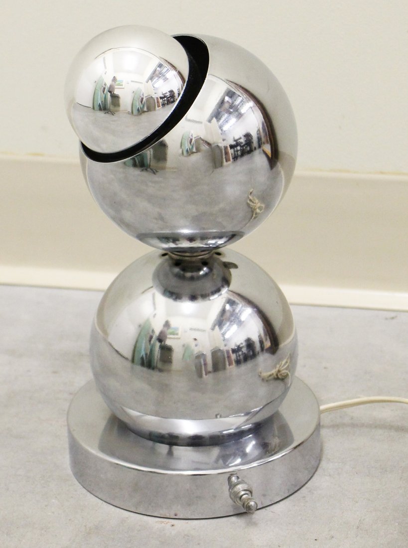 MID CENTURY MODERN CHROME TABLE LAMP (1 of 1)