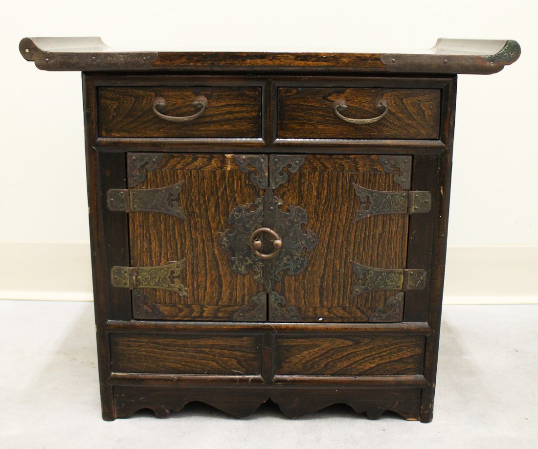 CHINESE "MINIATURE" CABINET (1 of 3)