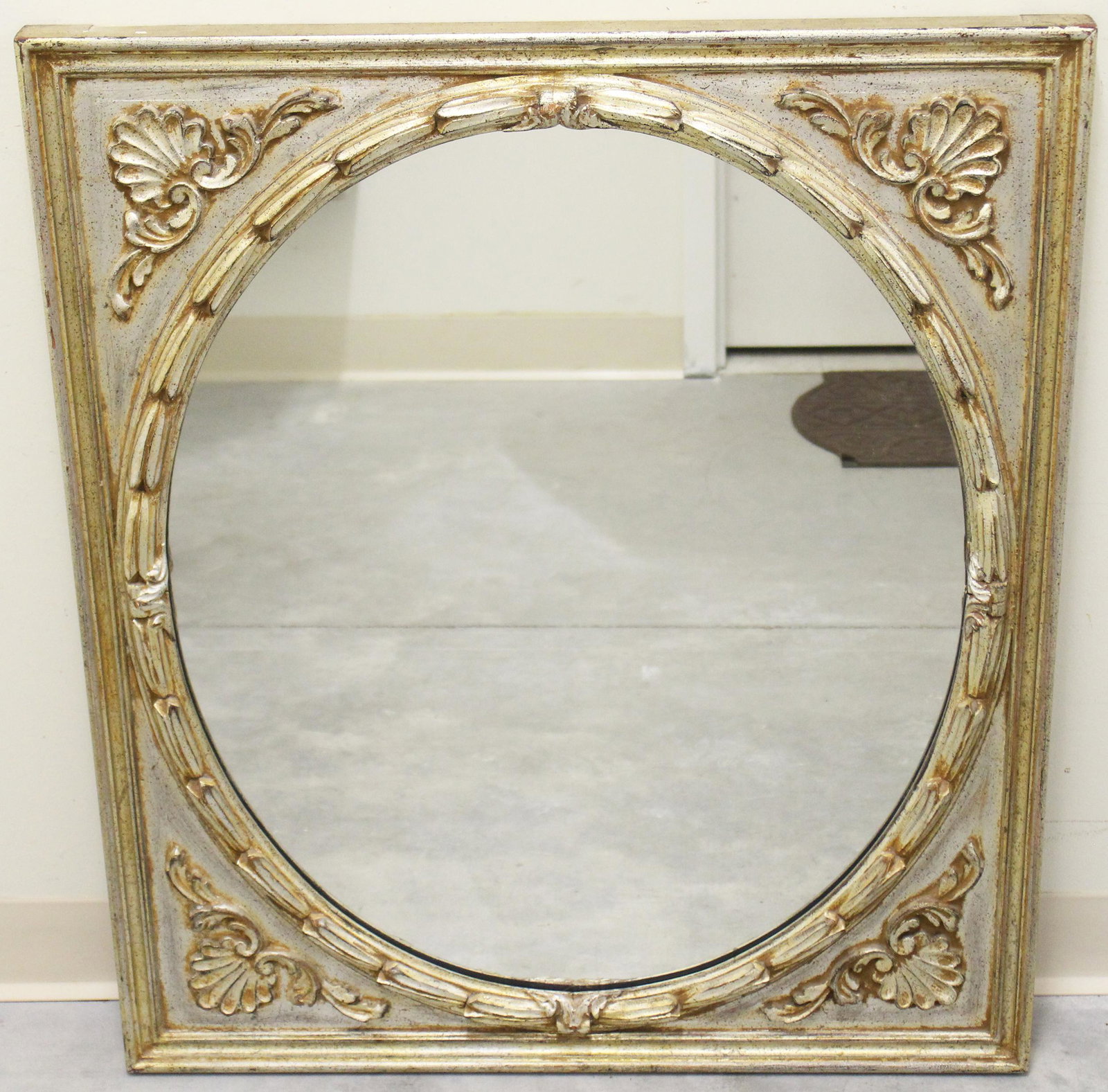 LABARGE HOLLYWOOD REGENCY WALL MIRROR (1 of 4)
