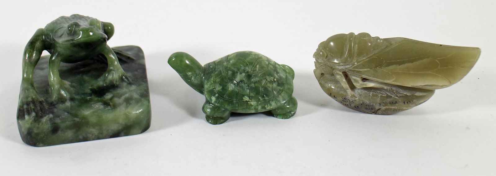 CHINESE CARVED JADE TURTLE, FROG, & LOCUST (1 of 4)