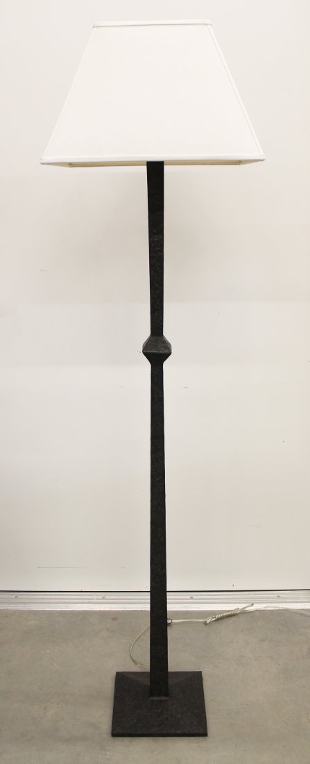 GREGORIUS PINEO CALAIS IRON FLOOR LAMP (1 of 4)