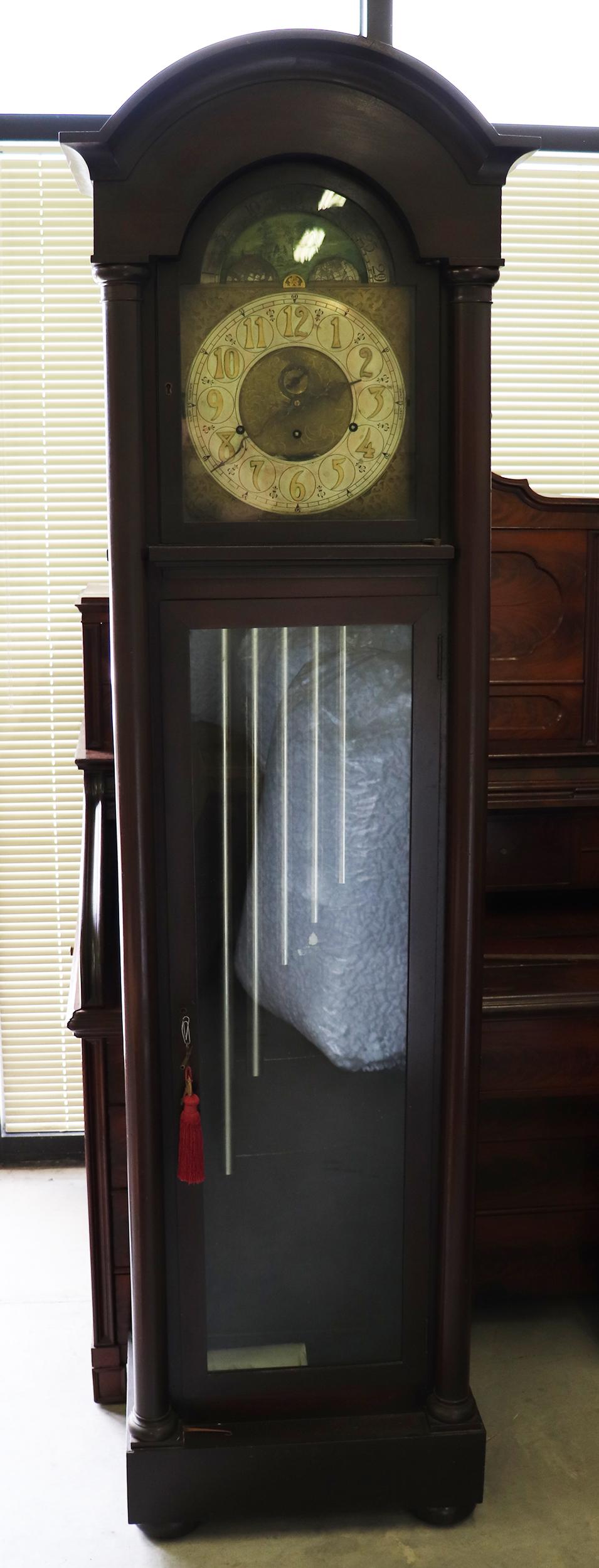 ANTIQUE GRANDFATHER CLOCK (1 of 4)