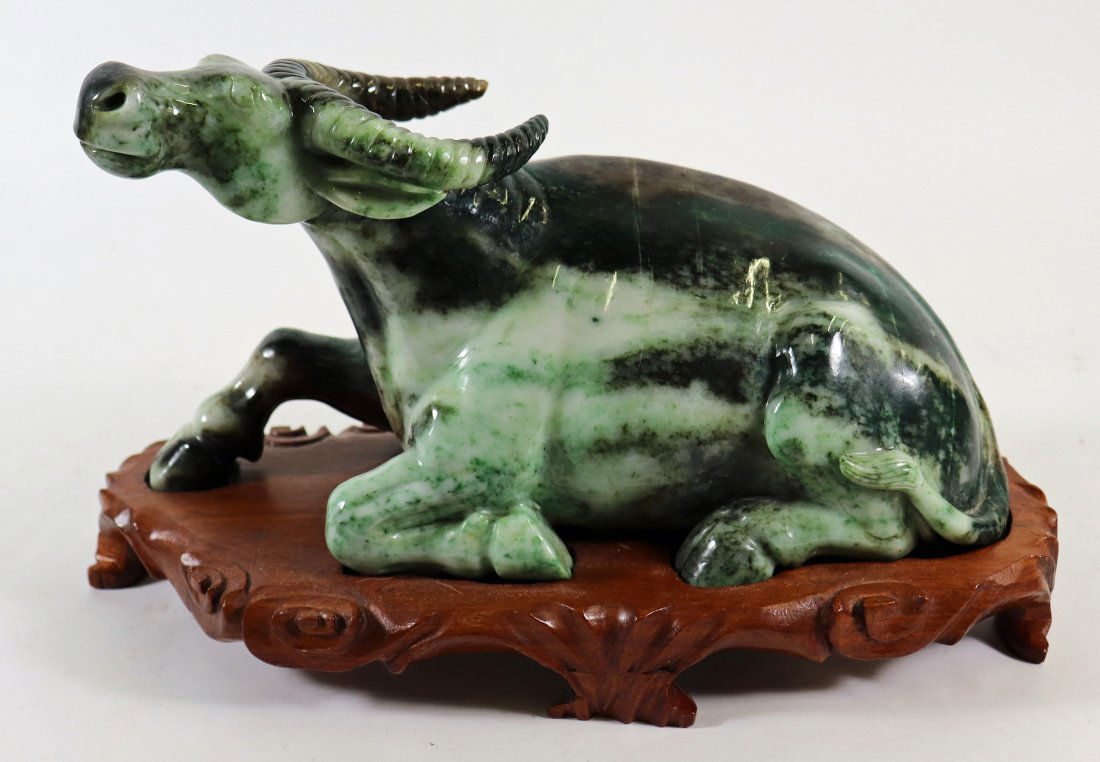 LARGE CHINESE CARVED JADE WATER BUFFALO (1 of 5)