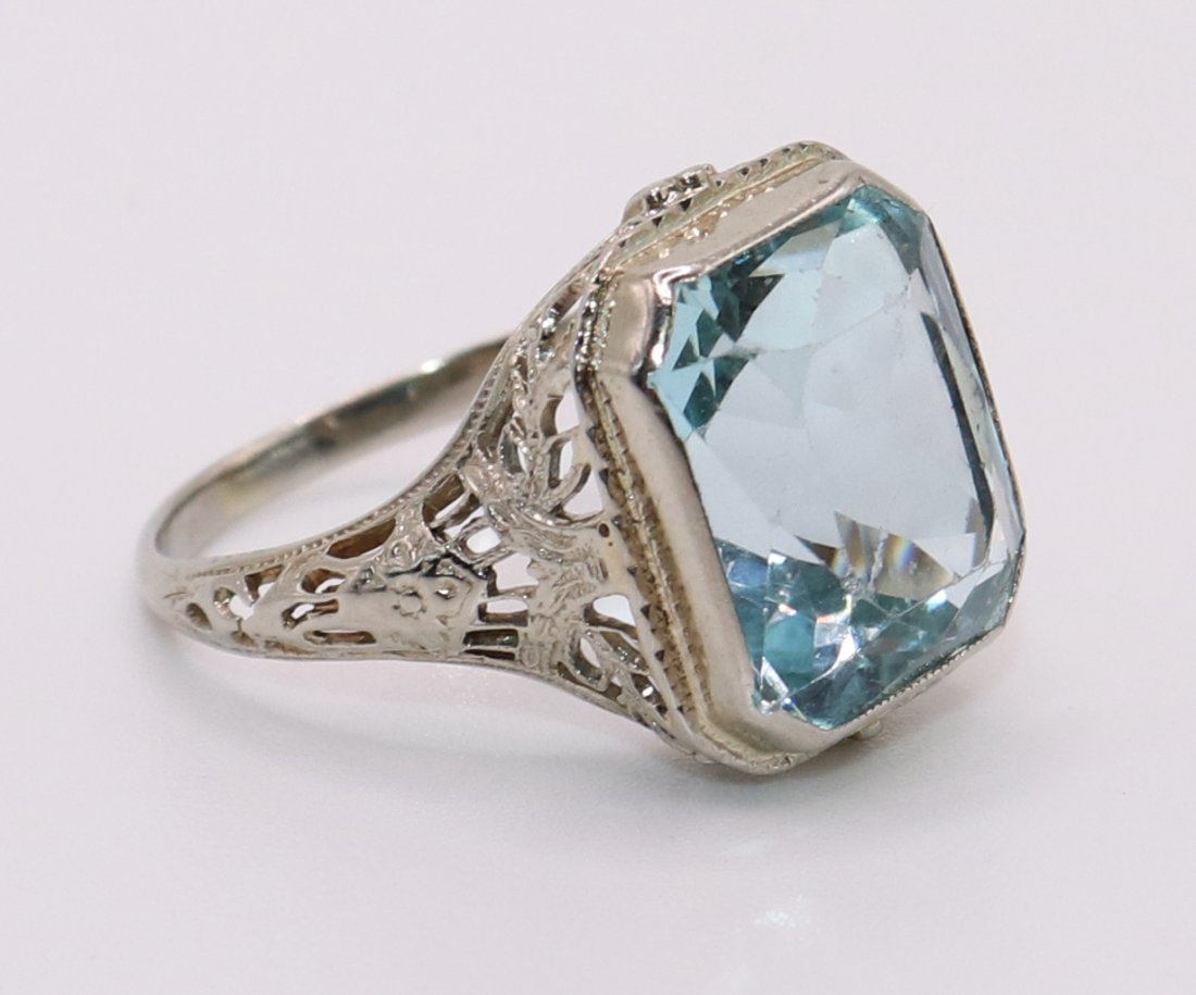 ART DECO 18KT AQUAMARINE RING (1 of 3)